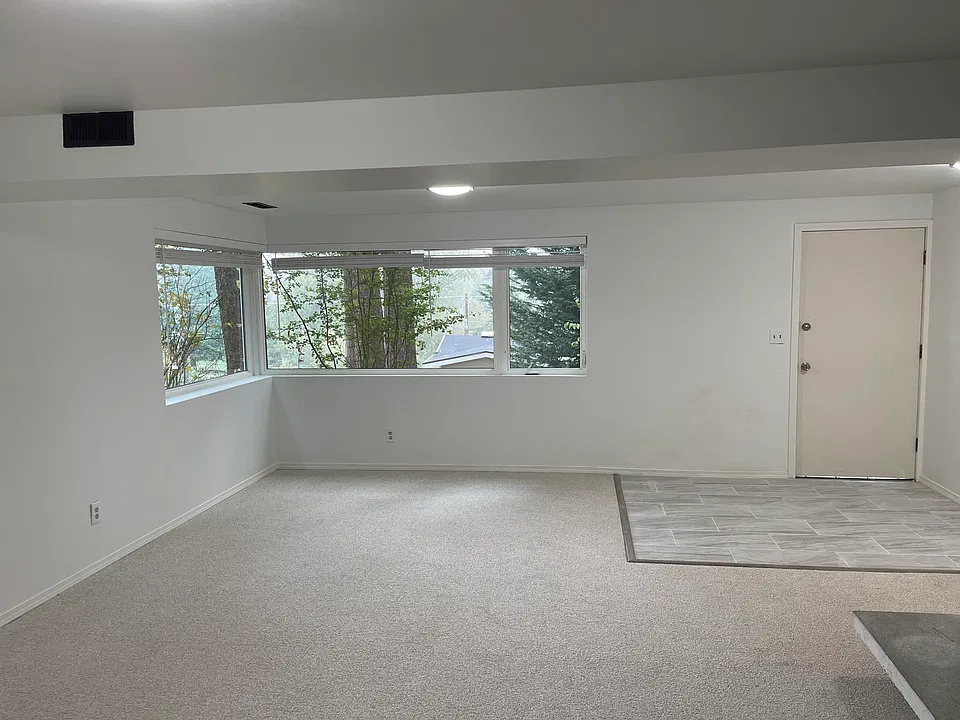 23321 75th Ave W