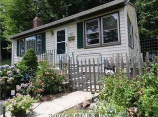 405 S Elm St, Wallingford, CT 06492