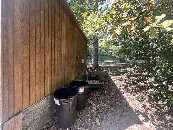 33rd image of 105 H Warren Ln