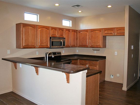 5th image of 16915 N 49th Way