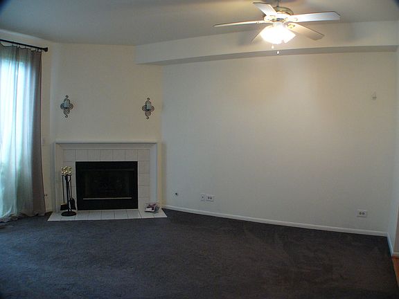 4th image of 551 Woodhaven Dr #551