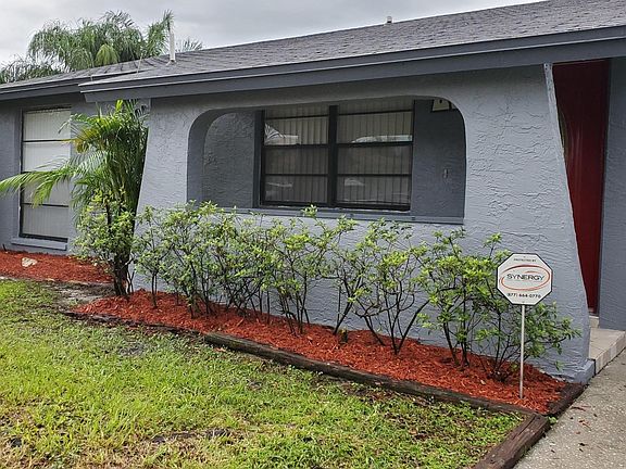 3rd image of 10204 Vista Cove Ct
