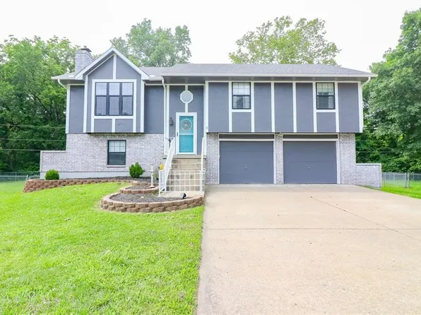 1314 Cheatham Ct, Warrensburg, MO 64093