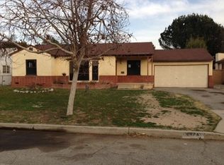 8474 Hatillo Ave, Winnetka, CA 91306