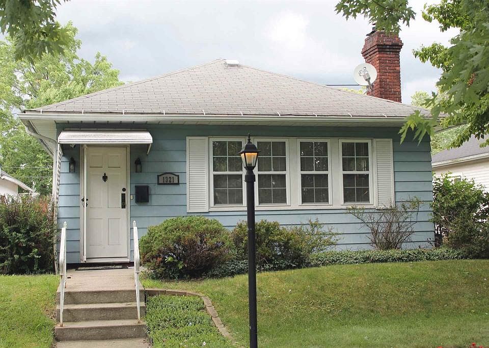 1st image of 1321 Cedar St