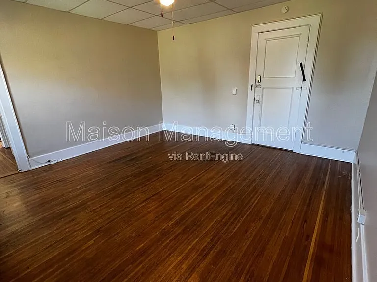 1625 East Ave — Photo 6