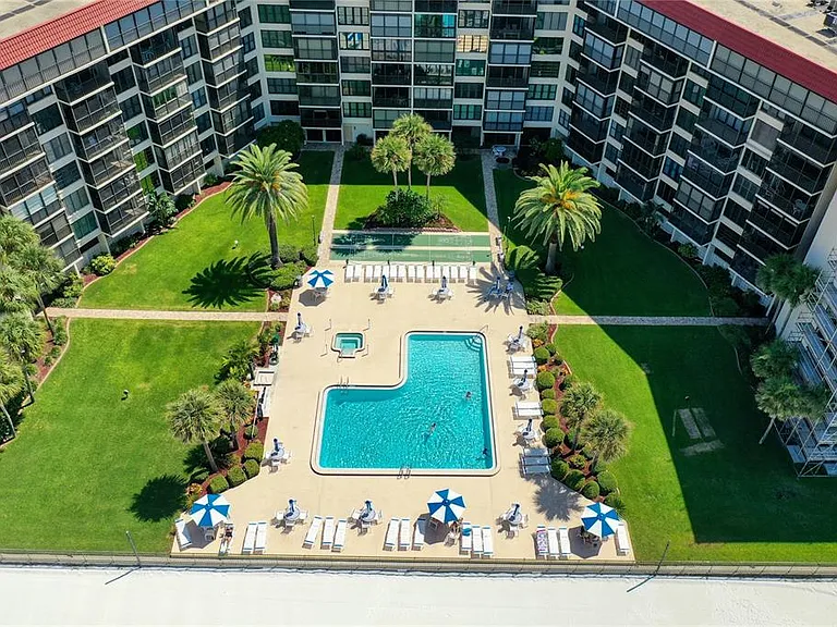18304 Gulf Blvd #116 — Photo 45