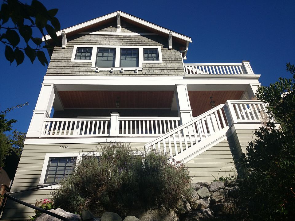 2nd image of 3836 42nd Ave NE