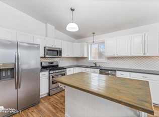 1971 S Rue De La Paix Loop, Wasilla, AK 99623