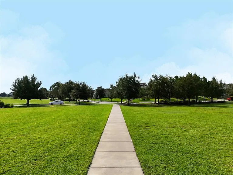 15381 Honeybell Dr — Photo 30