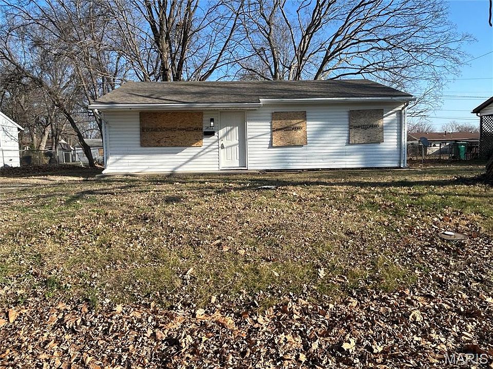 1st image of 1421 Richard Dr