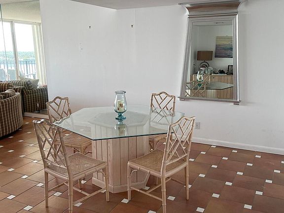 4th image of 1701 S Flagler Dr APT 1104