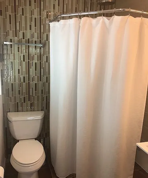 2nd Bathroom