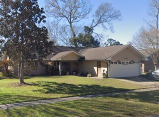 5932 Fort Sumpter Dr, Baton Rouge, LA 70817