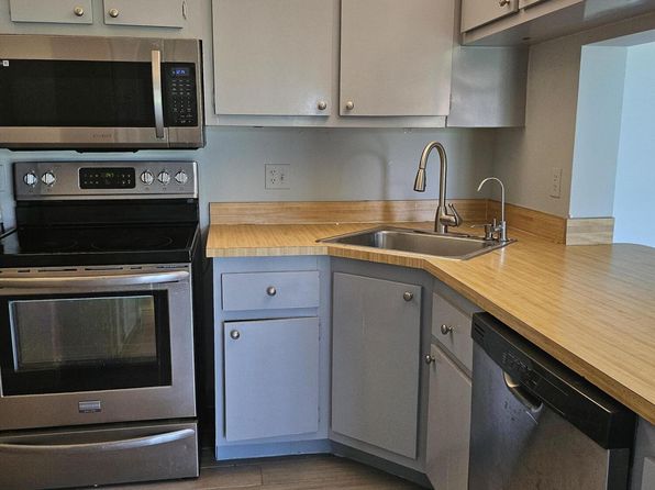 811 Sky Pine Way APT F2