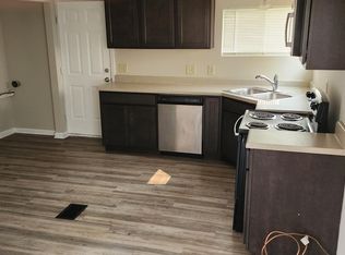 632 Derrer Rd, Columbus, OH 43204