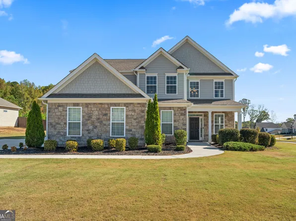 76 Hodges St, Newnan, GA 30263