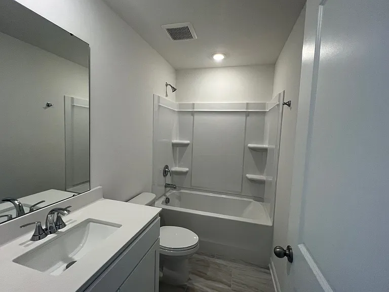 1548 31st Street Ct SE — Photo 15