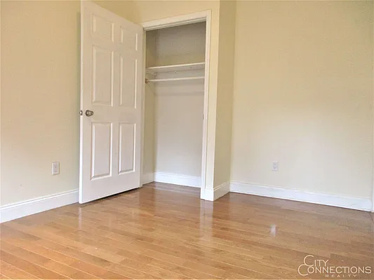 Rented by City Connections Realty | media 19