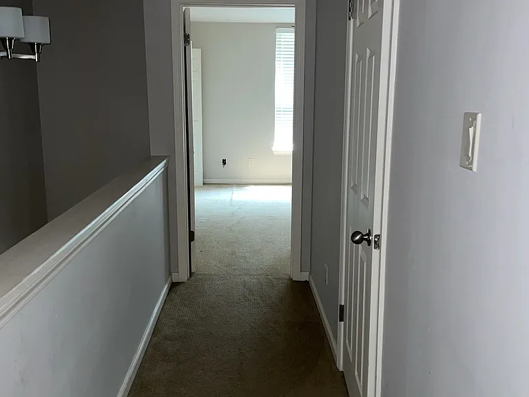 7800 N Hills Blvd #102 — Photo 14