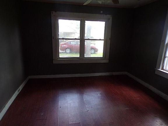 4th image of 508 Bush St