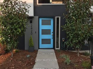 2420 Wickstrom Pl SW, Seattle, WA 98116