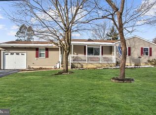 304 Hilbert Dr, Turnersville, NJ 08012