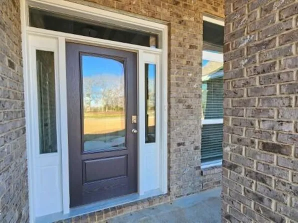 15721 Poydras Cir, Biloxi, MS 39532