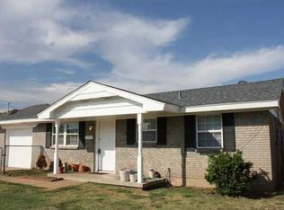 740 N Janeway Ave, Moore, OK 73160
