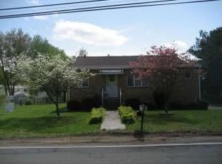 149 Horseneck Rd, Fairfield, NJ 07004