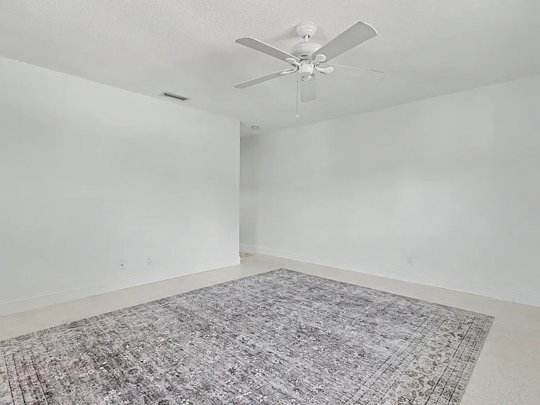 4800 NE 25th Ave N #NORTH — Photo 34