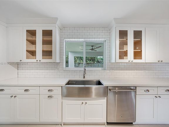 5th image of 9380 SW 174th St