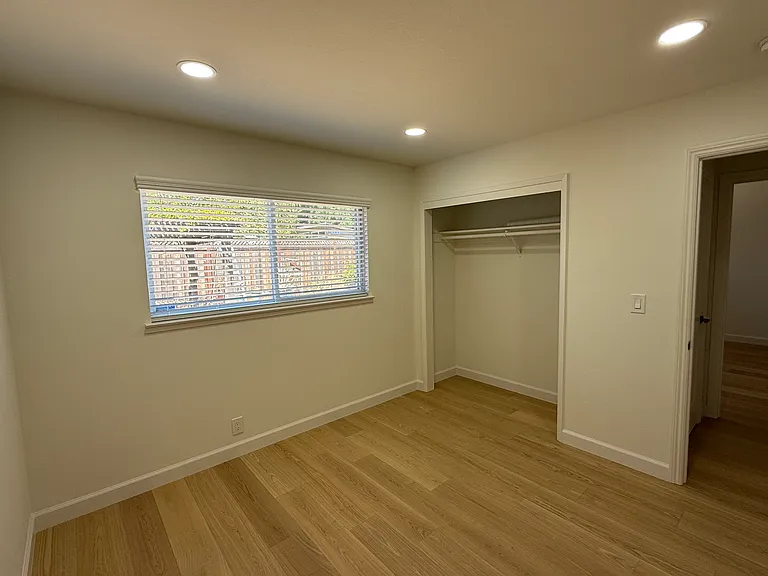 7603 Hollanderry Pl — Photo 24