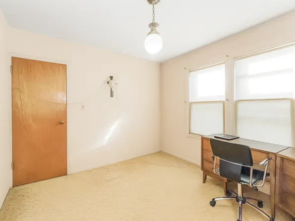 2215 West 6th Street image 12 of 28