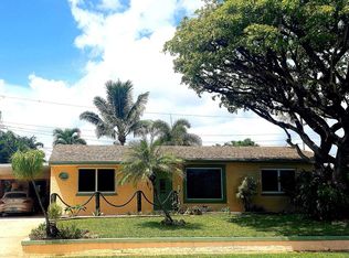 1613 Nanette Ct, Lake Worth, FL 33461