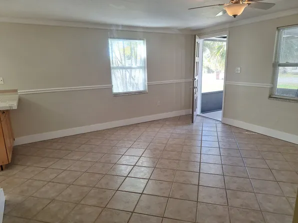 225 W Ann St, Punta Gorda, FL