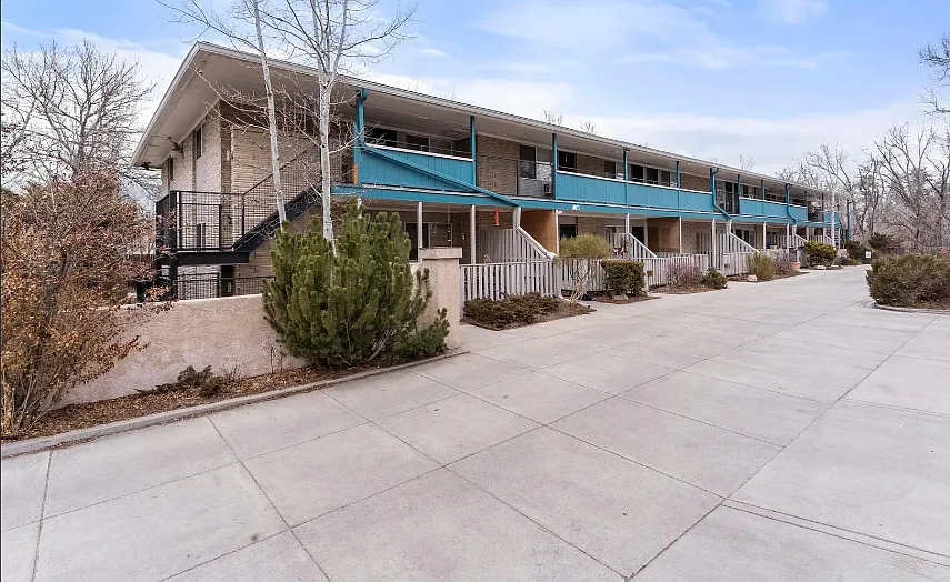 Park Lane Apartments
