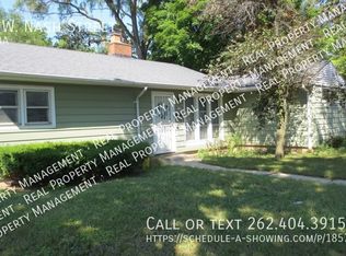 6128 W Nash St, Milwaukee, WI 53216