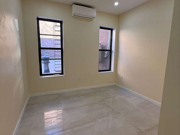 4th image of 1413 Kings Hwy #3