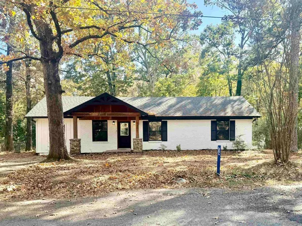 2601 Lakeside Dr, Benton, AR 72019