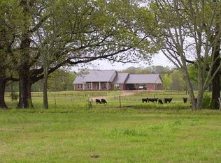 884 Joe Stevens Rd, Cedarbluff, MS 39741