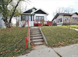 1419 E Main St, Watertown, WI 53094