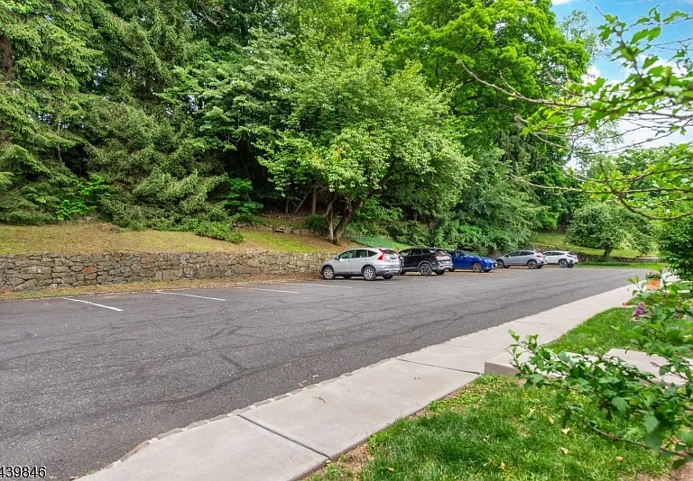 320 S 2k Morristown Town Town #2K — Photo 23