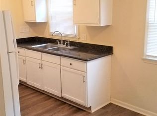 4723 Erskine St #13, Omaha, NE 68104