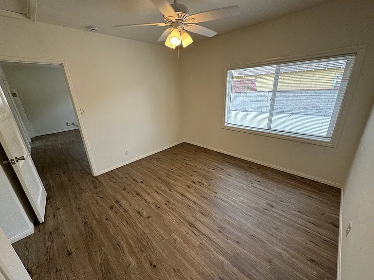 2014 N Parish Pl #2018 — Photo 28