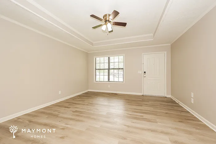 164 Cedarwood Ct — Photo 7