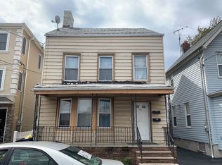 11 Stephens St, Belleville, NJ 07109