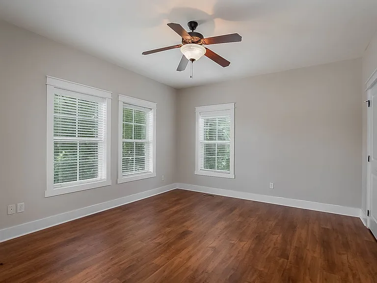 917 Homewood Dr #1 — Photo 17