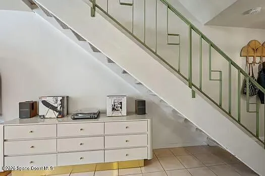 33 Cove Rd — Photo 10
