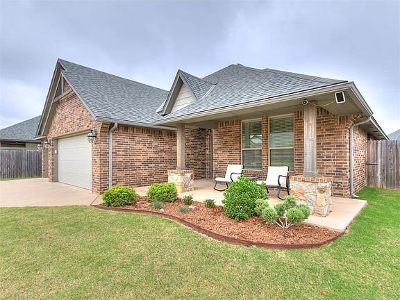 3rd image of 16728 Serrano Dr